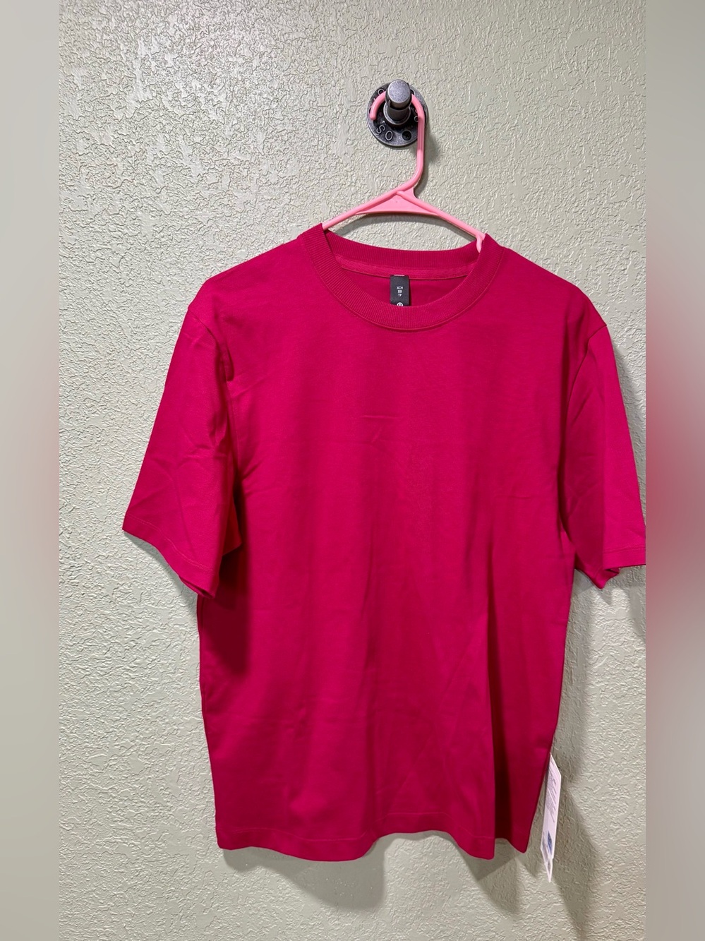 Lululemon Heavyweight Cotton Jersey T shirt. XS NWT berry rumble